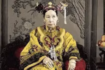 Từ Hi Thái hậu mang thai, 3 thái y chẩn đoán chỉ 1 người sống sót?