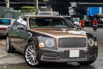 Chiếc Bentley Mulsanne EWB này không dưới 30 tỷ tại Sài Gòn