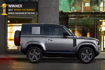 Land Rover Defender thế hệ mới đạt giải Thiết kế xe hơi của năm 2021