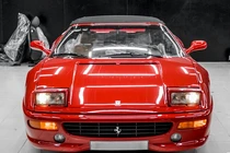 Siêu xe Ferrari F355 F1 Spider hơn 20 năm tuổi độc nhất Việt Nam