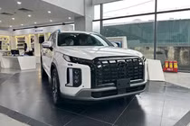 Cận cảnh Hyundai Palisade 2024 từ hơn 1,4 tỷ đồng tại đại lý Việt