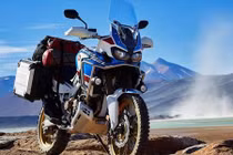 Honda ra mắt môtô phượt Africa Twin Adventure Sport 2018