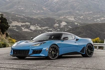 Lotus Evora GT "mượn tim" Toyota Camry, chốt 2,25 tỷ đồng