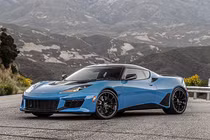 Lotus Evora GT "mượn tim" Toyota Camry, chốt 2,25 tỷ đồng