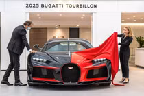 Siêu phẩm Bugatti Tourbillon trăm tỷ thêm tuỳ chọn sơn đỏ Matt Red 
