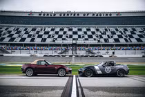 Mazda MX-5 Miata 35th Anniversary trình làng, từ 900 triệu đồng