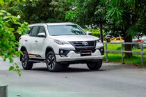 Những mẫu ôtô giảm giá sâu nhất trong ngày "thứ 6 đen tối"