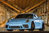 Porsche 911 GT3 “siêu lướt” chạy 2 năm có gì để...rẻ?