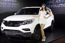 SsangYong Rexton 2018 "chốt giá" từ 803 triệu đồng 