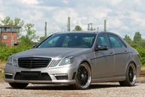 Ngỡ ngàng Mercedes E63 AMG công suất 720 mã lực