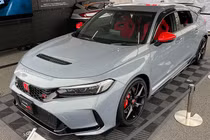 "Soi" Honda Civic Type R 2023 gần 2 tỷ sắp bán tại Việt Nam