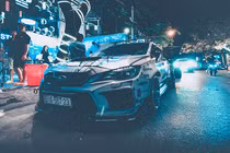 "Soi" bộ đôi xế độ Subaru WRX và Nissan 370Z tại Sài Gòn