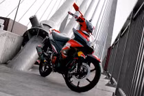 Exciter 135 Việt lên “đồ chơi” với dấu ấn KTM Racing