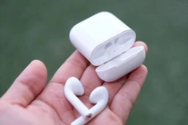 Apple sắp ra mắt AirPods hoàn toàn mới, giá bán "cắt cổ"