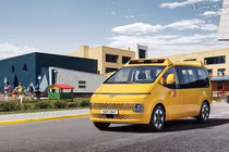 Hyundai Staria Kinder 2022 - xe buýt trường học từ 661 triệu đồng