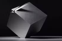 Đồng hồ siêu độc đúng 12 giờ là biến thành khối lập phương