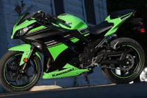 Vẻ đẹp khó cưỡng của siêu mô tô Kawasaki Z300