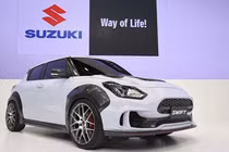 Xe giá rẻ Suzuki Swift phong cách siêu ngầu tại Thái Lan