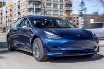 Nhóm sinh viên tìm ra cách bẻ khóa tính năng thu phí trên xe Tesla
