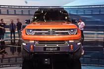 Geely Galaxy Cruiser - SUV việt dã có thể bơi 2 tiếng trên mặt nước