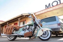 “Thủ lĩnh da đỏ” Indian Chief hồi sinh đấu Harley-Davidson