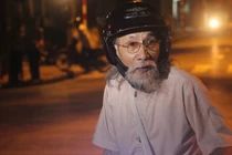 5h sáng: Hình ảnh xúc động trước nhà tang lễ Quốc gia