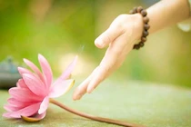 Phật dạy: Chỉ cần làm điều này thường xuyên sẽ hết gặp xui xẻo, được hạnh phúc