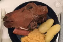 14 món ăn "kinh dị" bậc nhất thế giới, Việt Nam có một món