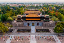 Vì sao cổng chính Hoàng thành Huế gọi là Ngọ Môn?