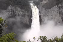 Bí ẩn thác nước nghìn năm tuổi đột ngột biến mất