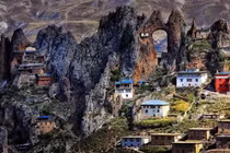 Khám phá ngôi đền cổ bí ẩn nhất Tây Tạng