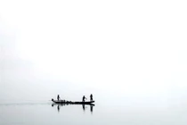 Việt Nam cực lạ qua những bức ảnh tối giản