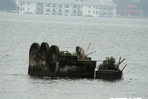 Bí ẩn những ngôi mộ cổ "thoắt ẩn thoắt hiện" giữa sương khói Hồ Tây