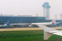 "Nên mở rộng Tân Sơn Nhất về hướng Nam"