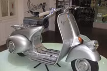 Vespa được bình chọn huyền thoại thiết kế thế giới