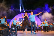 Dàn sao trẻ “đốt cháy” sân khấu Giờ Trái Đất Xanh 2015