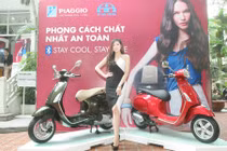 Bộ đôi Vespa màu mới vừa ra mắt tại Việt Nam 