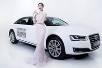 Hoa hậu Đặng Thu Thảo đẹp quý phái bên siêu xe