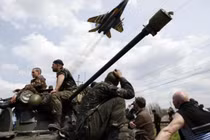 Chuyên gia Mỹ: Phương Tây phải chịu trách nhiệm khủng hoảng Ukraine