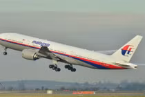 Máy bay MH370 chuyển hướng tới Nam Cực?