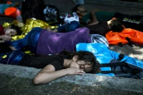 Cảnh di dân Syria mạo hiểm tính mạng sang Châu Âu