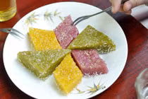 Cách làm xôi 3 màu cực đơn giản với lò vi sóng