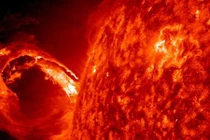 Hình ảnh Mặt Trời nhìn từ trạm vũ trụ NASA