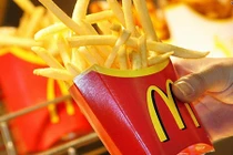 Tận mắt quy trình sản xuất khoai tây chiên của McDonald