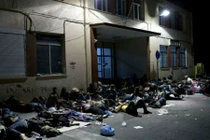 Di dân khốn khổ trong vòng xoáy khủng hoảng tị nạn