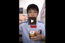 Kỳ thú mở lon bò húc không chạm nắp lon