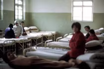 Trung Quốc: Bệnh viện thần đánh chết bệnh nhân, cưỡng hiếp phụ nữ 