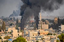 TNK tấn công Syria: Các "ông lớn" phản ứng ra sao?