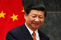 Bắt tay hợp tác, Trung Quốc vẫn âm thầm lấn sân Nga