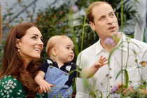 Bộ ảnh đáng yêu của Hoàng tử nhí nước Anh